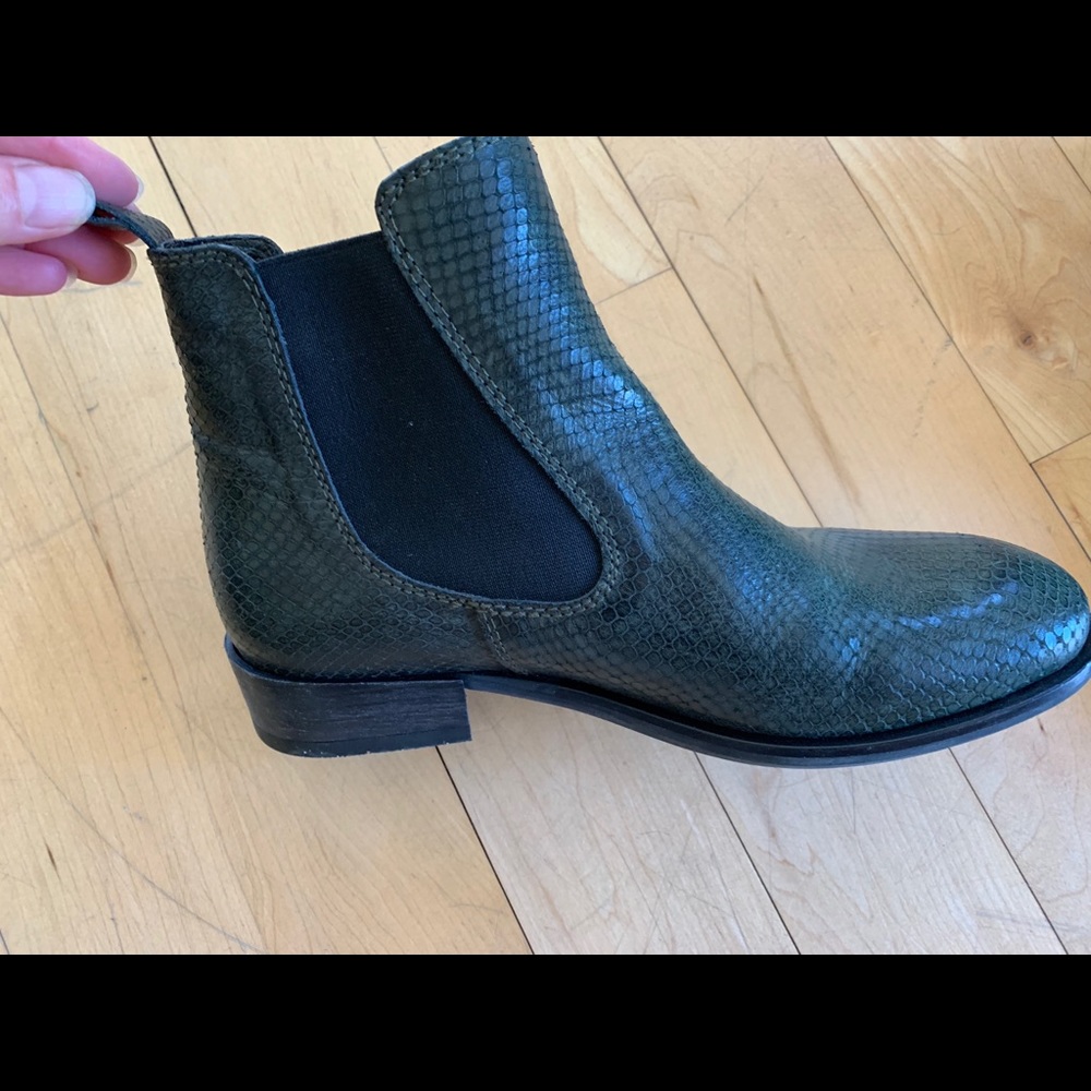 Wolky brand Green stylish boots